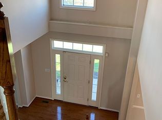 34 Saint Georgia Dr, Hanover, PA 17331