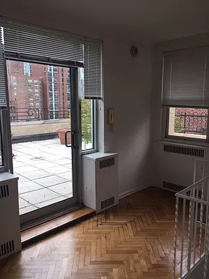 Rented by Punia & Marx Inc. | media 8