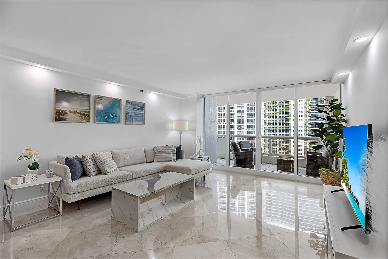 3 bed, 2.0 bath, 1593 sqft, $9,064 — Photo 1