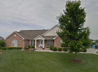 1510 Scoter Ct, Swansea, IL