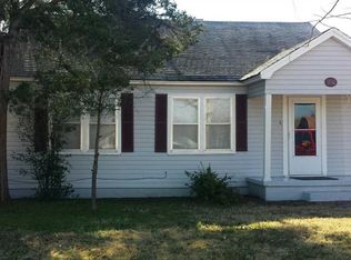 1810 NW Columbia Ave, Lawton, OK 73507