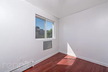 Rented by Rennit Inc.