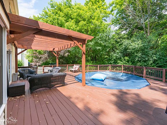 5th image of 1132 Thornwood Ct
