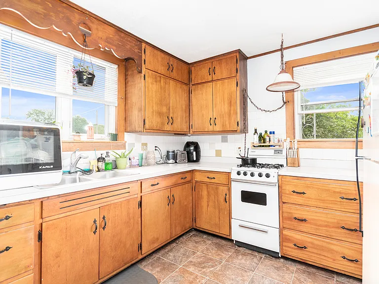 202 N Main St #1 — Photo 7