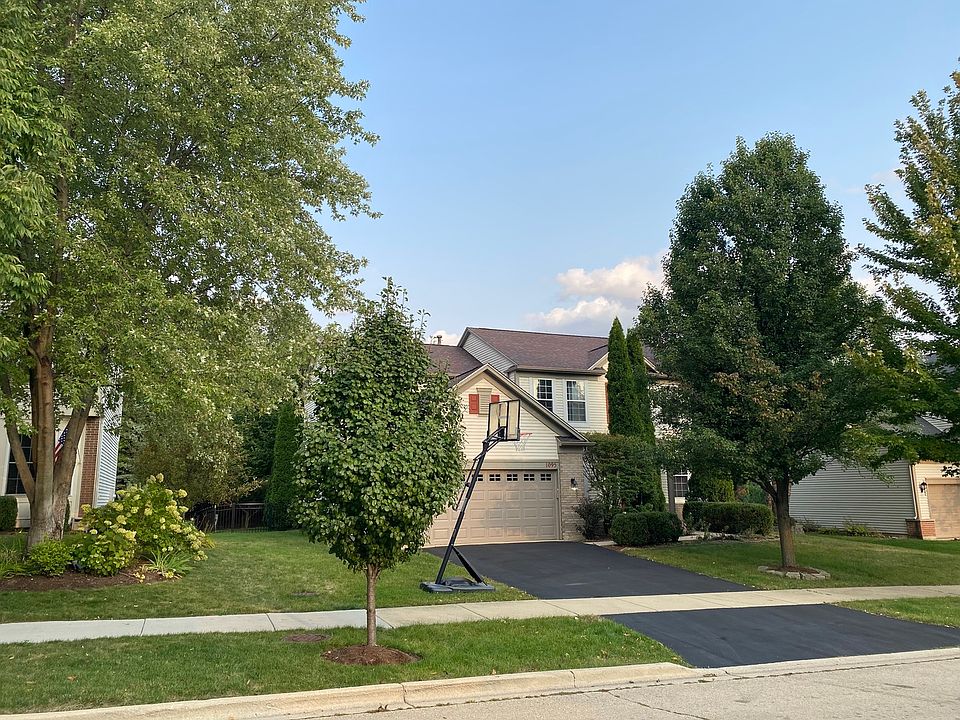 1st image of 1095 Hill Ave