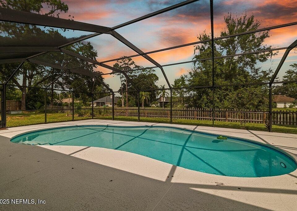 1st image of 1722 HEATHERWOOD Drive