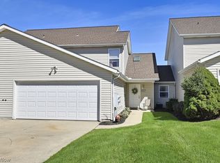 4052 Pine Dr, Rootstown, OH 44272