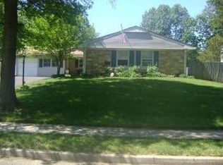 6 Freeman Rd, Somerset, NJ 08873