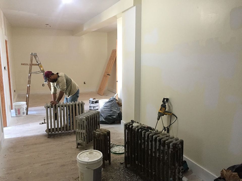 1st image of 601 Parkside Ave