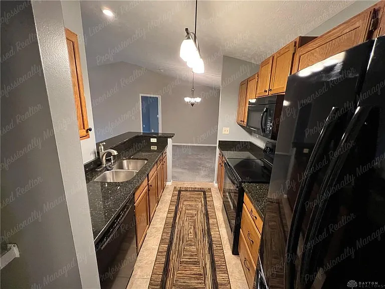 6650 Wareham Ct #8 — Photo 14