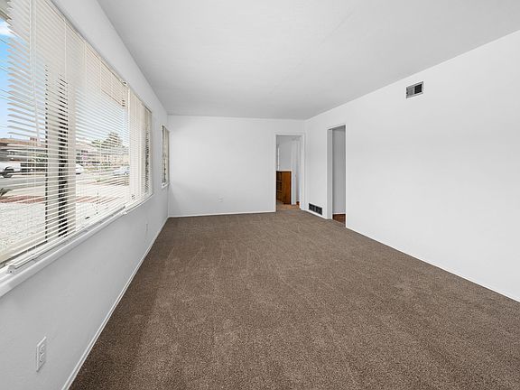 4th image of 2340 Balboa Vista Dr