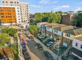 9 Jewett Ave, Jersey City, NJ 07304