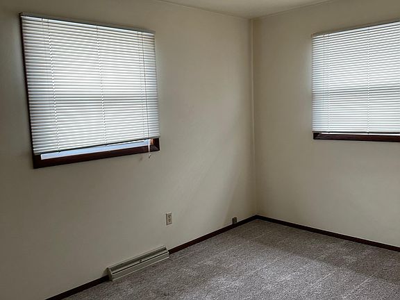 5th image of 1250 Primrose Ln