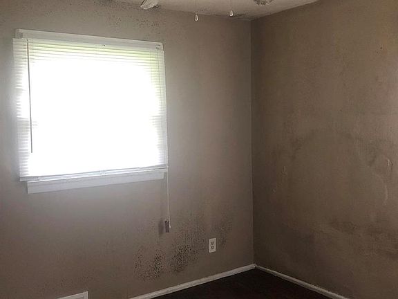 3rd image of 6322 Washington Ave