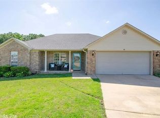 30 Eaglebrook Dr, Conway, AR 72032