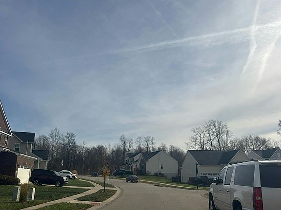 4th image of 10528 Atterbury Dr