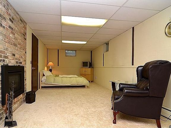 5th image of 4409 Gilford Dr
