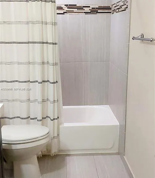 17063 NW 56th Ct #17063 — Photo 9