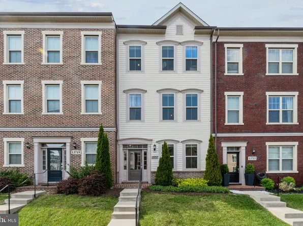 13717 Petrel St, Clarksburg, MD 20871