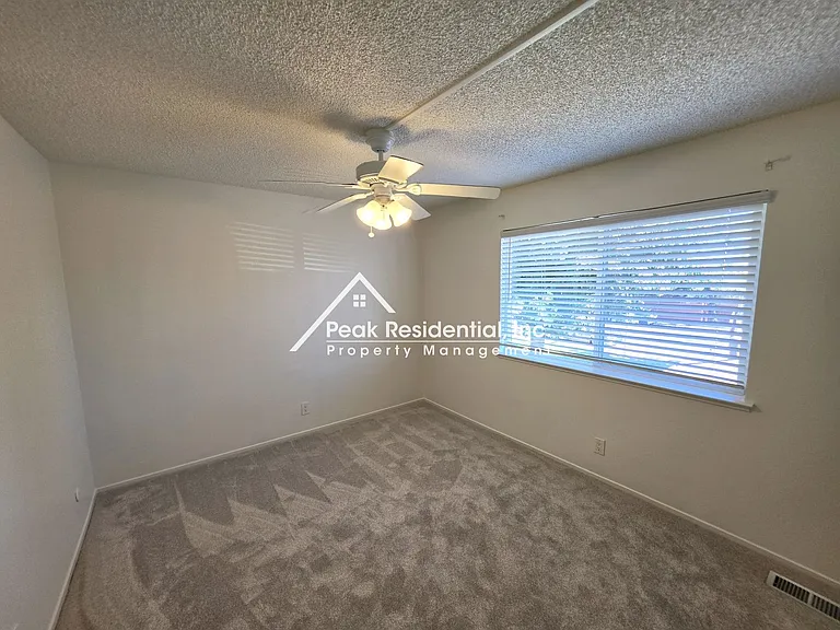 4431 Palm Ave #3 — Photo 19
