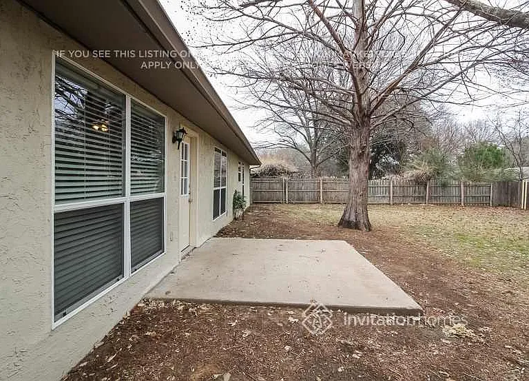 2704 N Bell Ave — Photo 24