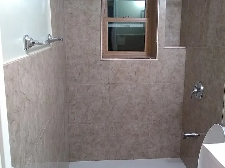 22 Claudia Pl — Photo 15