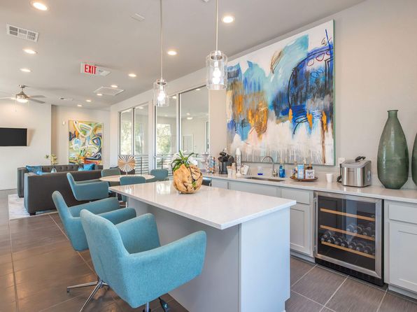 3800 Portland St #126