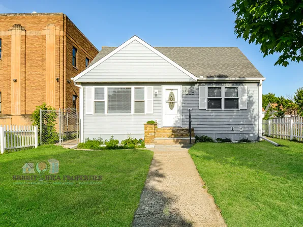 3315 James Ave N, Minneapolis, MN 55412