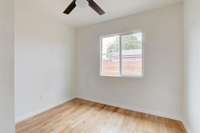 2 bed, 800 sqft, $3,300 — Photo 4