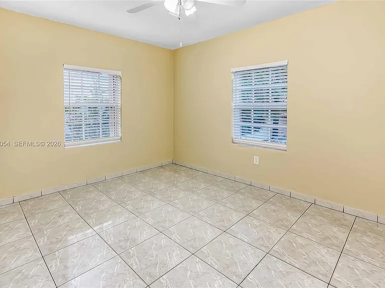 1015 Cortez St — Photo 15