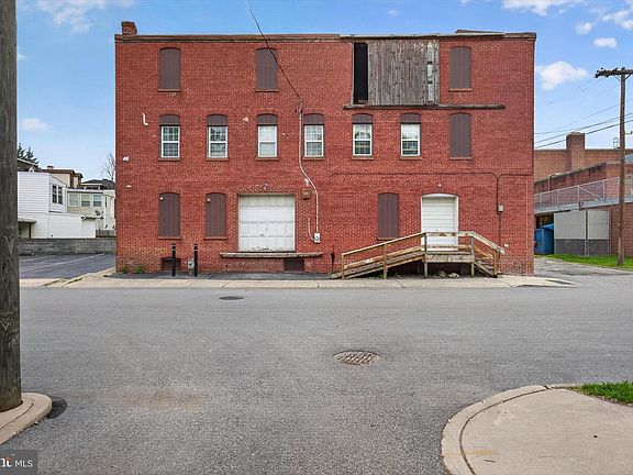 3rd image of 711 McKenzie St #156-E-&