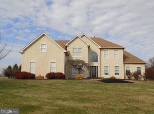509 Carriage House Ln, Harleysville, PA 19438