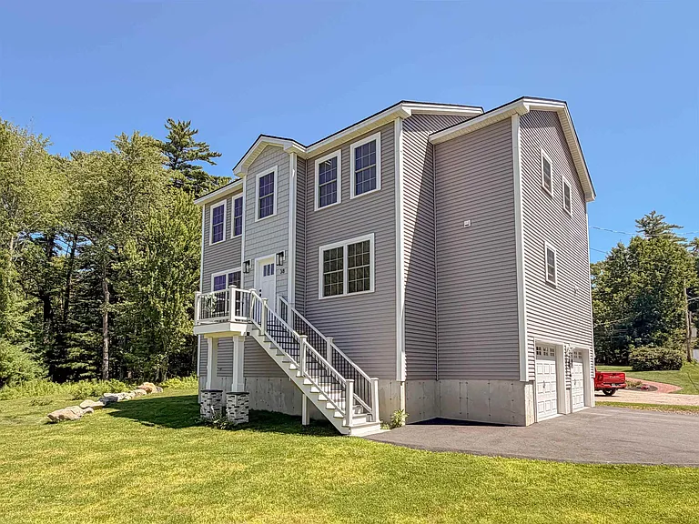 38 Huckleberry Ln — Photo 3