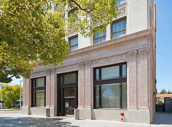 3rd image of 201 E Center St APT 520