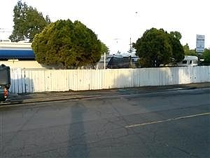 2nd image of 1300 Lincoln Rd E Spc 21