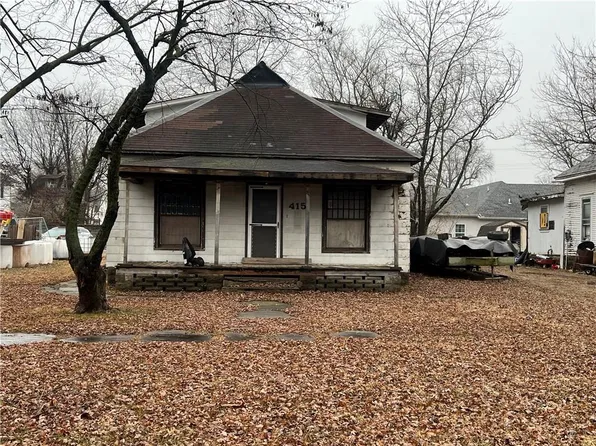 415 S Indiana Ave, Columbus, KS 66725