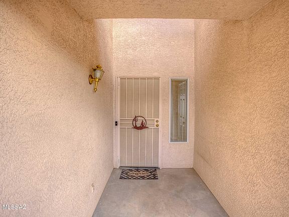 4th image of 5444 W Fresnal Canyon Pl