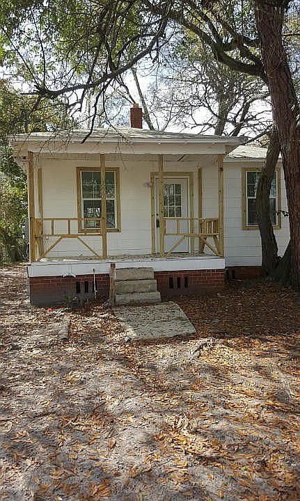 1st image of 1262 W 32nd St