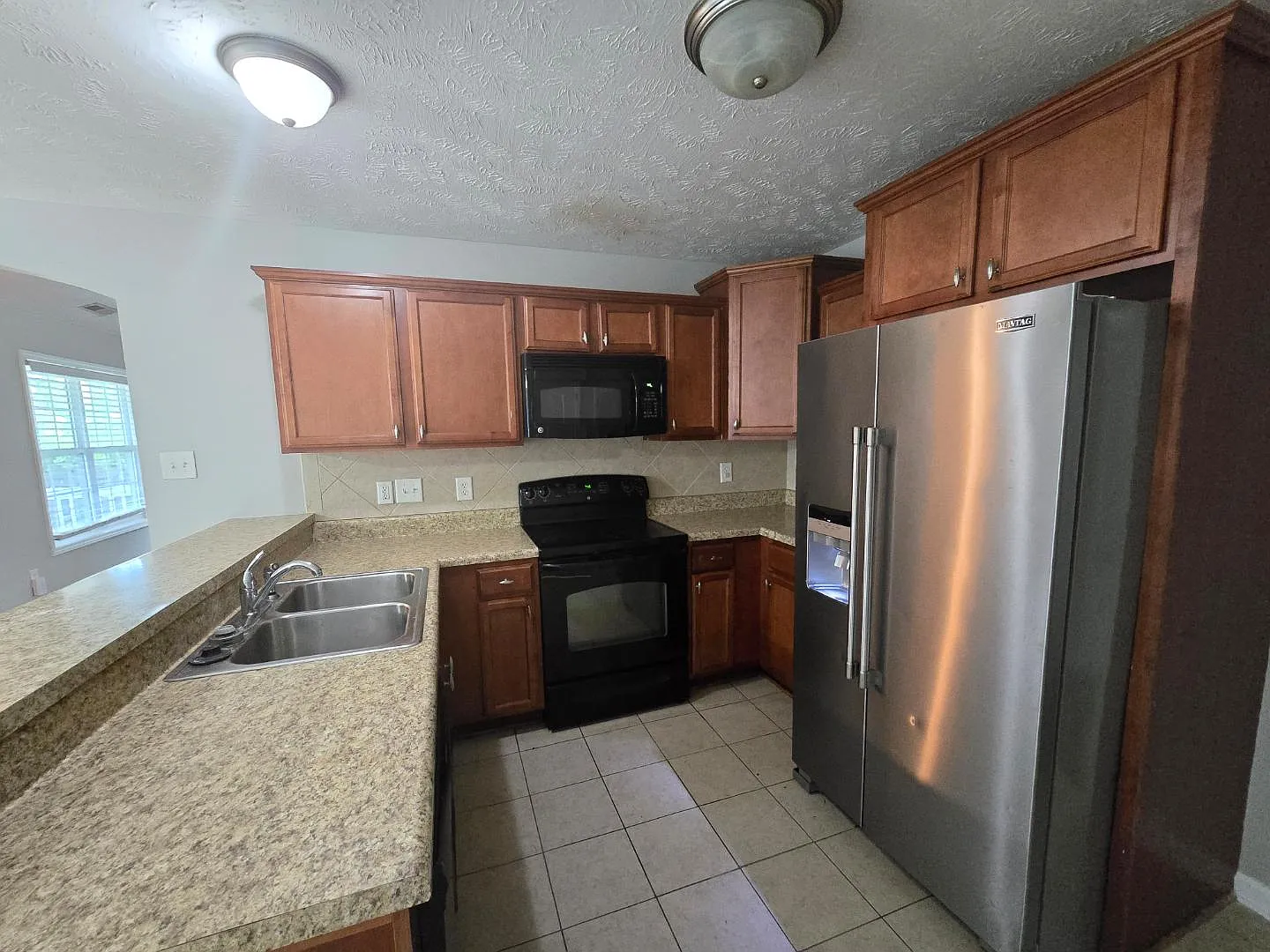 150 Bear Creek Dr — Photo 4