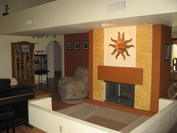 Great Room with Fireplace Pit