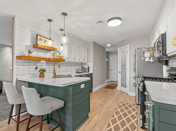 936 Golden Way, Isanti, MN 55040