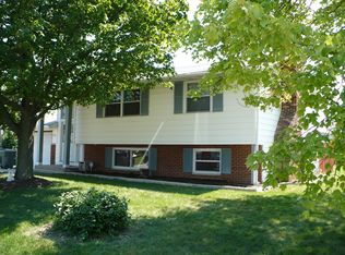 3839 Ardath Rd, Columbus, OH 43228