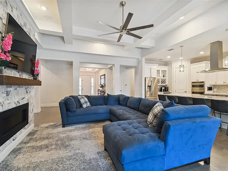 4013 W Zelar St — Photo 32