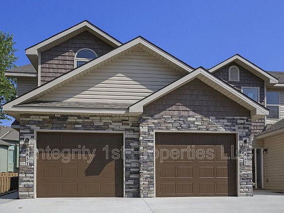 3rd image of 8831 N Helena Ave