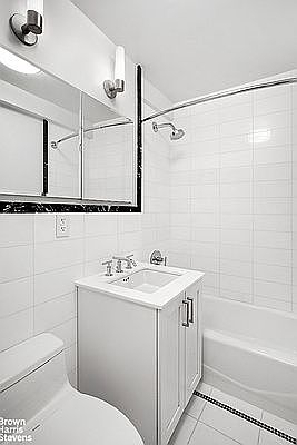 5th image of 340 E 52nd St APT 6G
