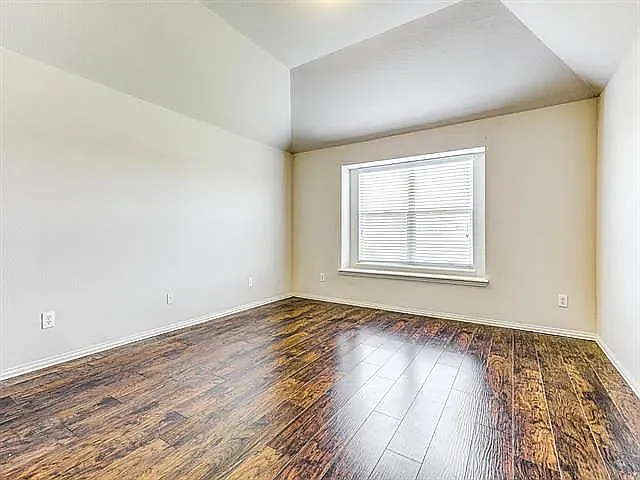 2761 Cascade Cove Dr — Photo 12