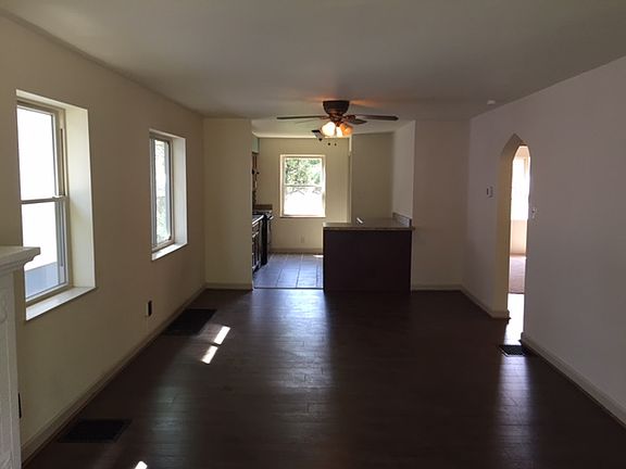 2nd image of 6335 Englewood Ave