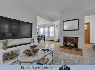 31 Clyde Rd #1, Watertown, MA 02472