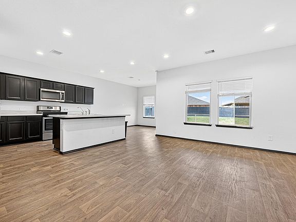 4th image of 21538 Violet Ridge Rd
