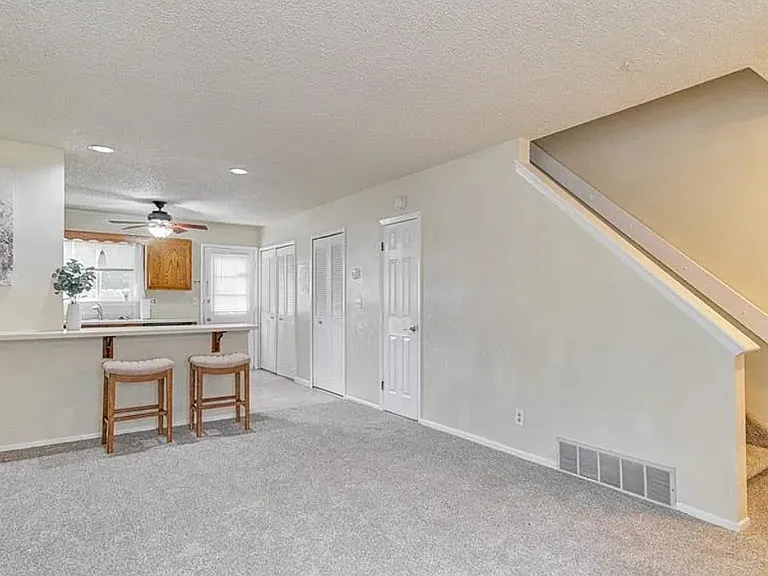2341 Split Rock Dr — Photo 9